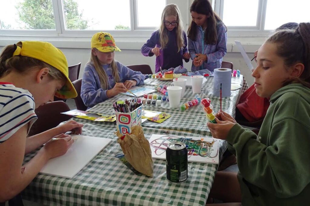 Fun Crafts at Summer Youth Camps